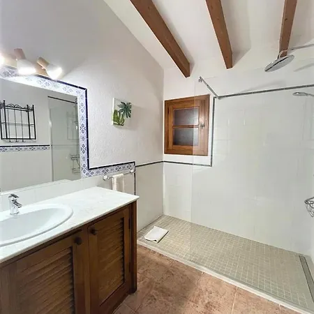 Ideal Mallorca - Navarro Lantställe Pollença